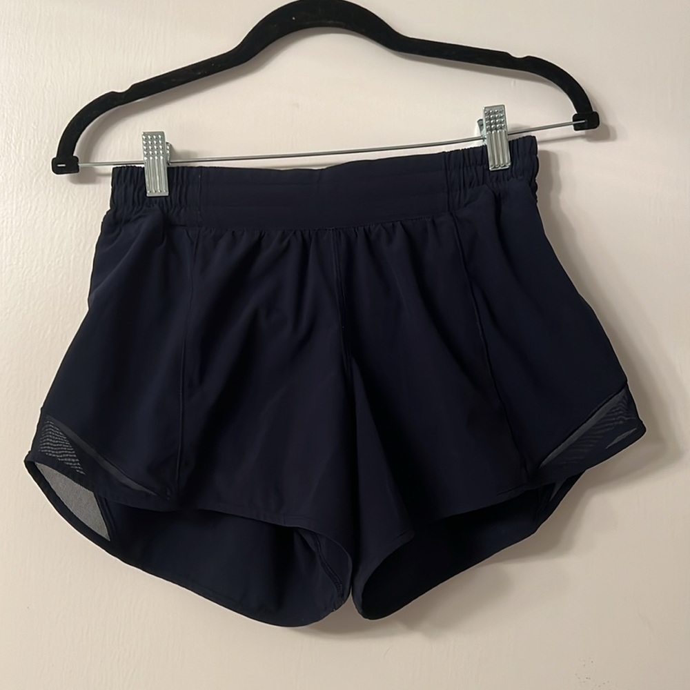 Lulu Shorts | Navy | Size 6